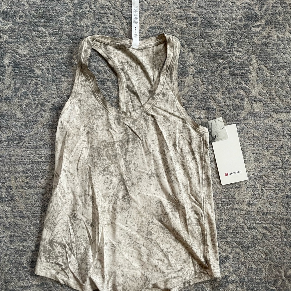 lululemon love tank